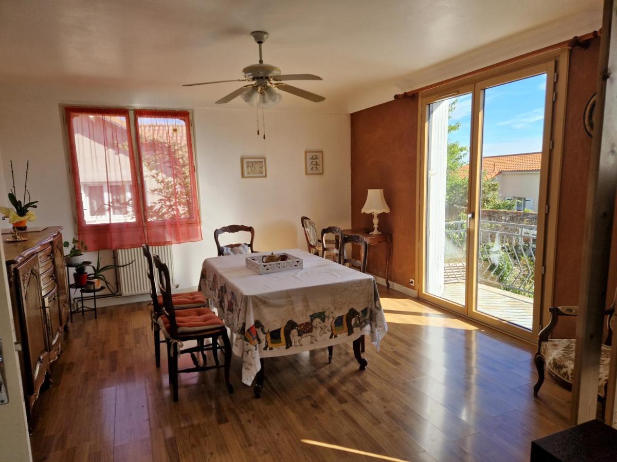Chez David Apartment Bressuire Ngoại thất bức ảnh